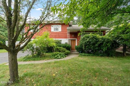 23 Colonial Avenue