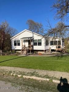 4 Amherst Avenue