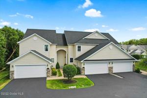 3 Davis Court