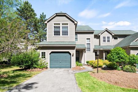 35 Lookout MT Drive