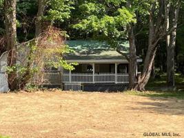 154 N MAIN ST