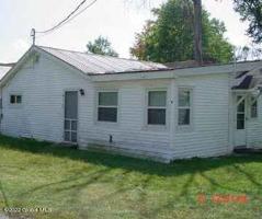 5 Schoolhouse Way