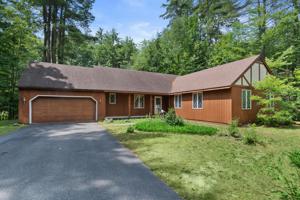 8 BIRCH DR