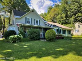 54 Mohican Rd Road