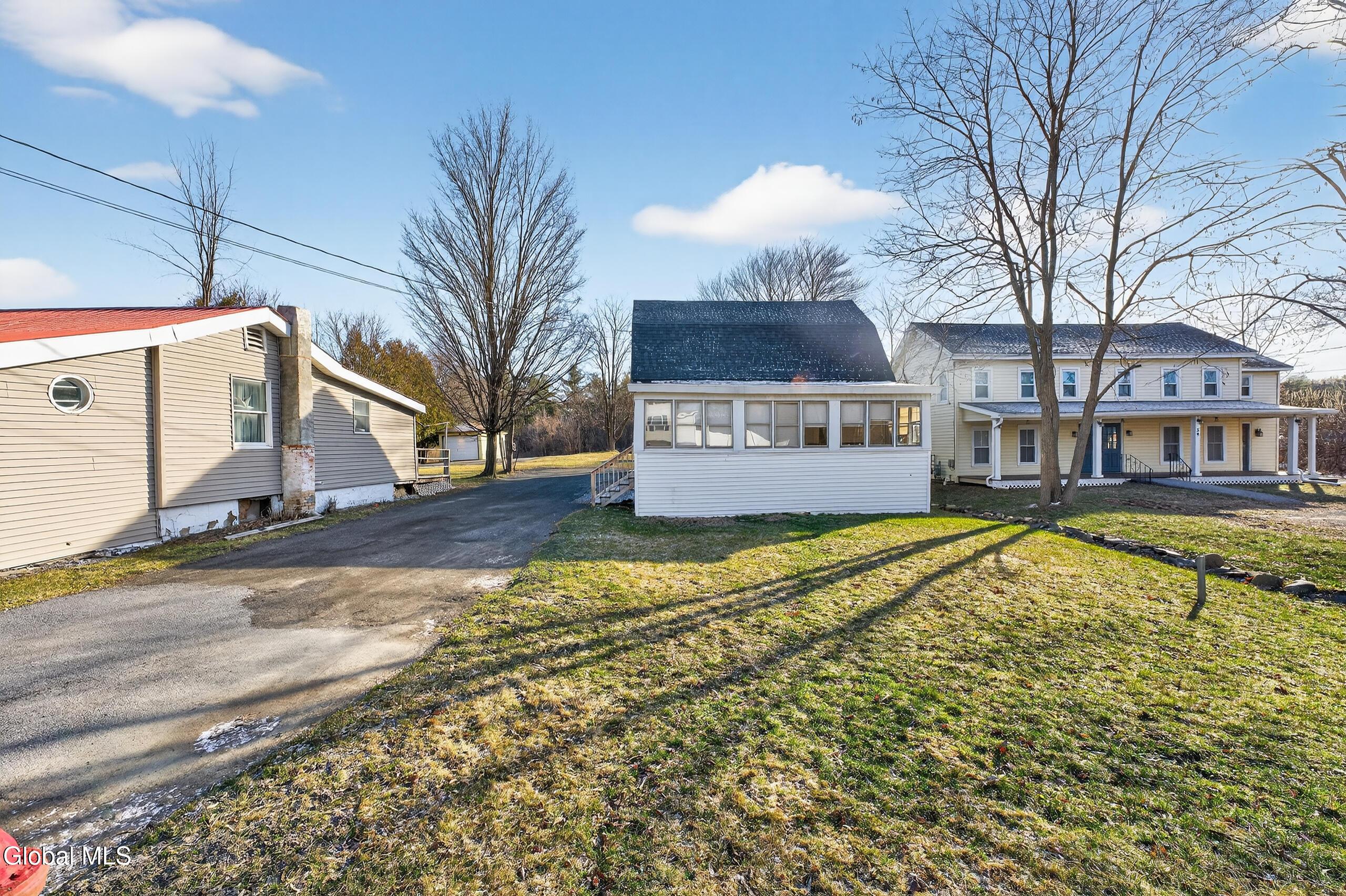 Image 1: 001 0 Front 1