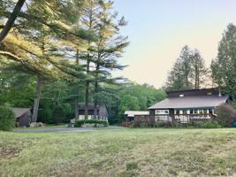 10 VISTA VIEW DR