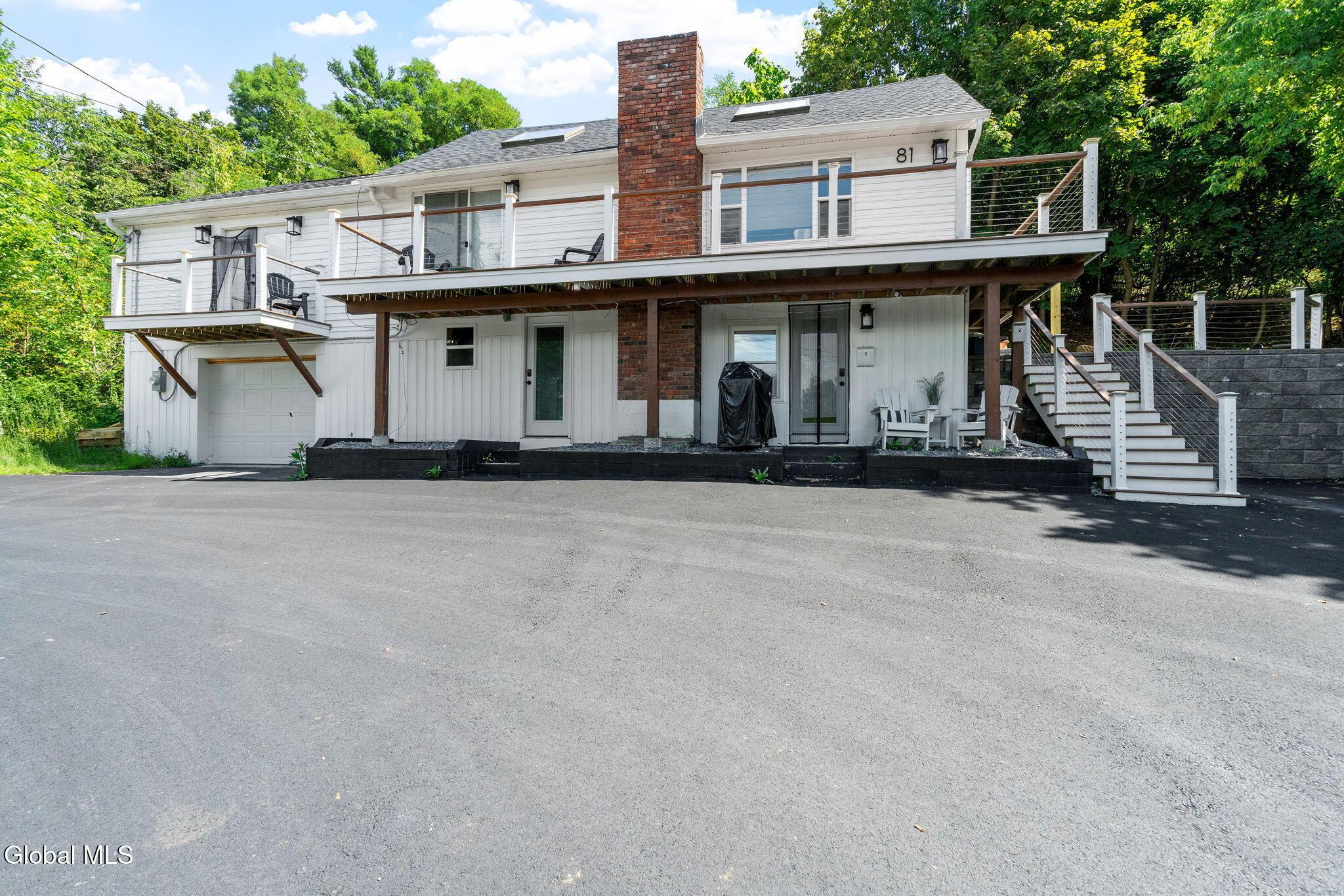 Image 1: 71-web-or-mls-81-rodgers-ln
