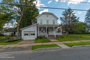 112 Fourth St Street