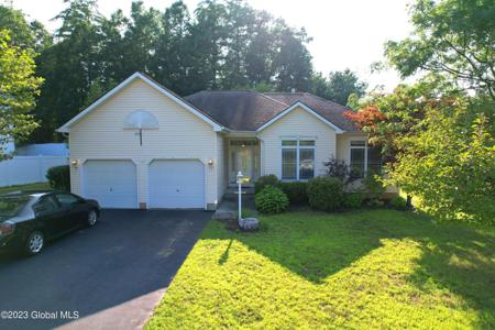 16 Whitney Road S