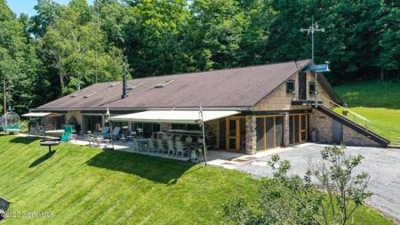 2409 Black Point Way