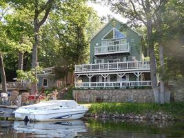 7 GLEN HALL DR
