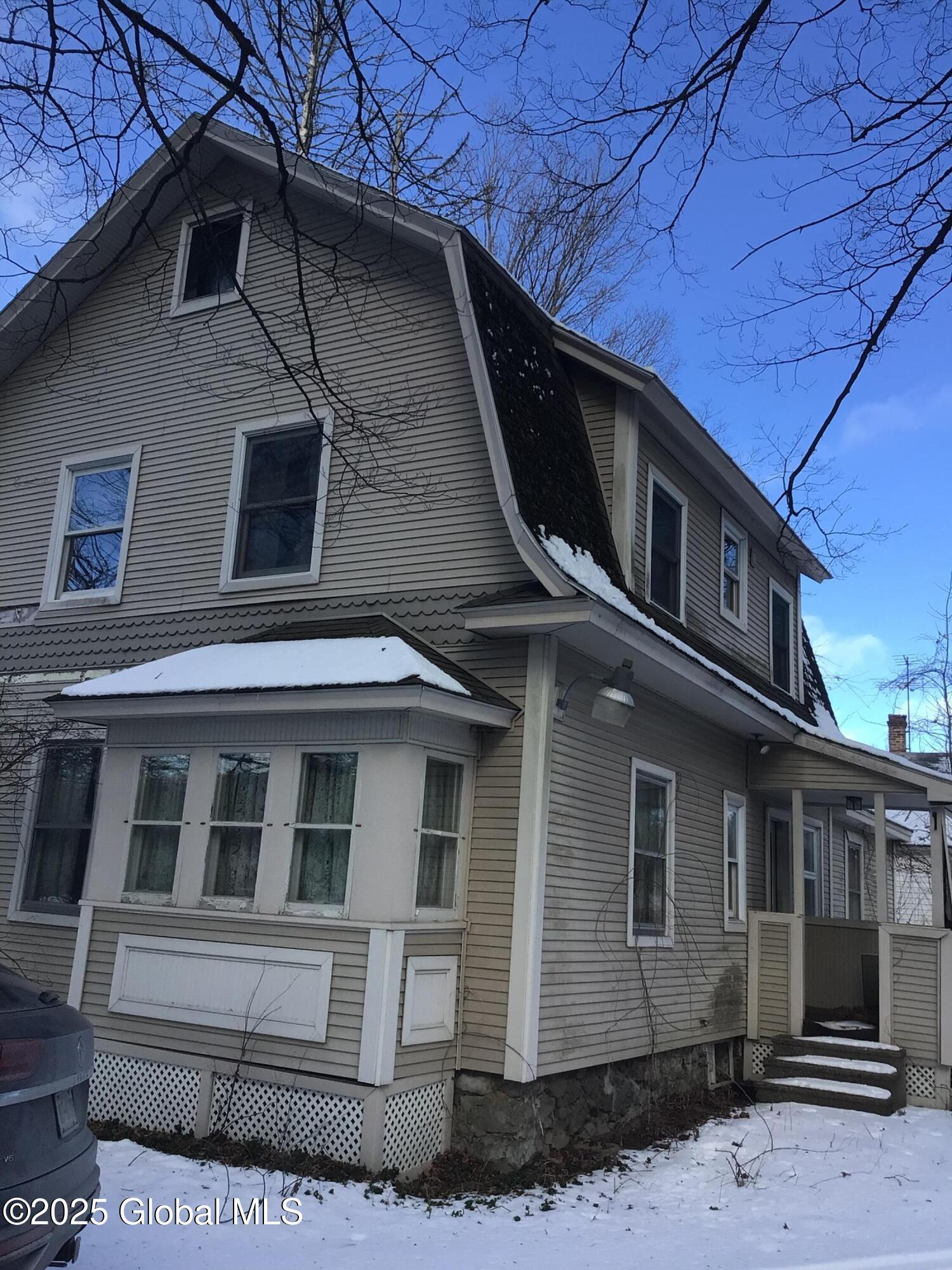 Image 4: 4C3B0388-98F5-4BD9-AEC5-722851B71999