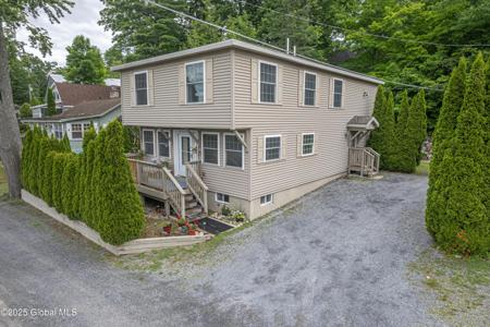 8 Latham Road