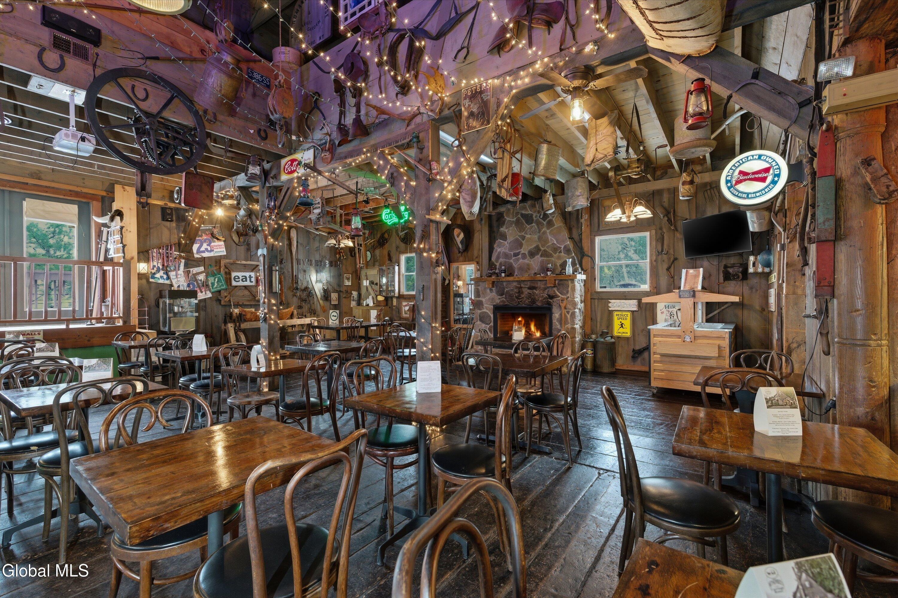 Image 4: 39-Witherbees-39