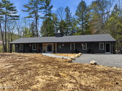 741 Howe Road