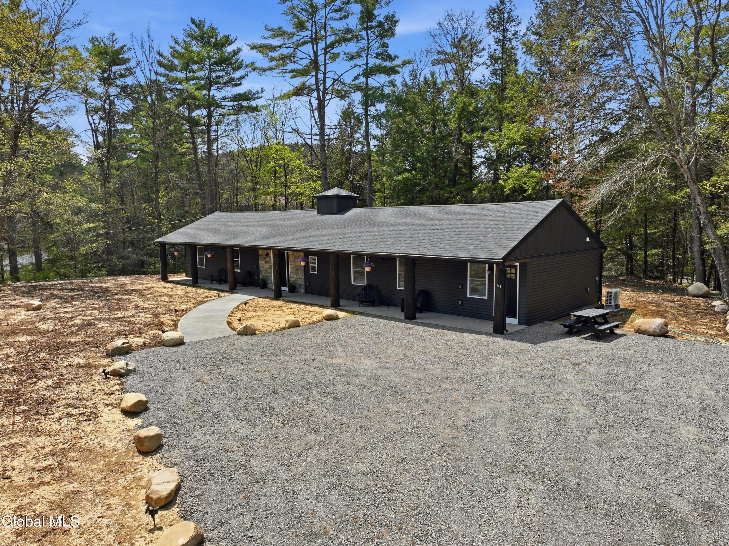Image 2: 2
