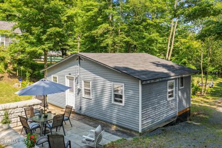 163 Lakeland Road