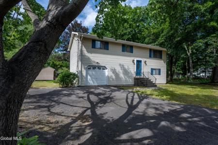 17 Beach Avenue
