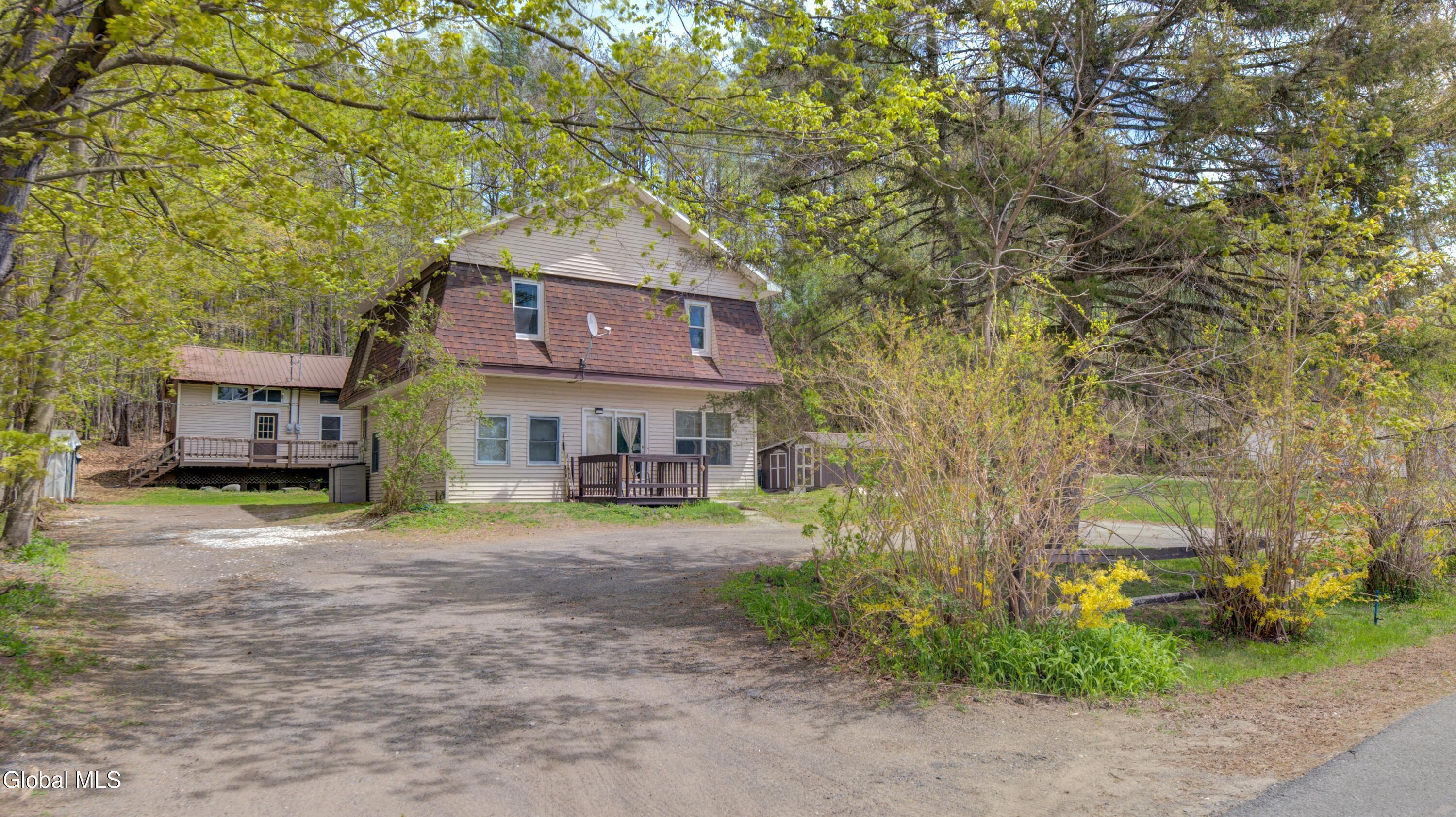 Image 4: 111 Seven Hills Rd-4