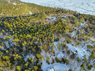 44 Moccasin Rock Drive