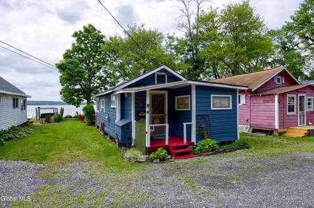 15 Fathom Drive
