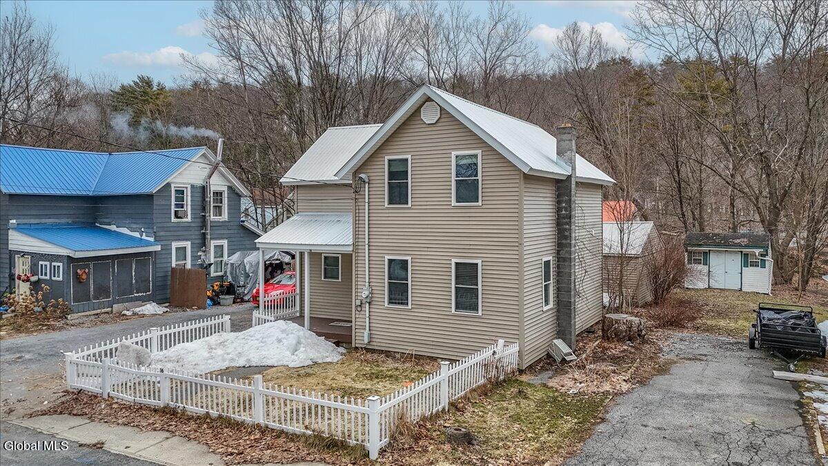 Image 4: 02-16 Hill St-2