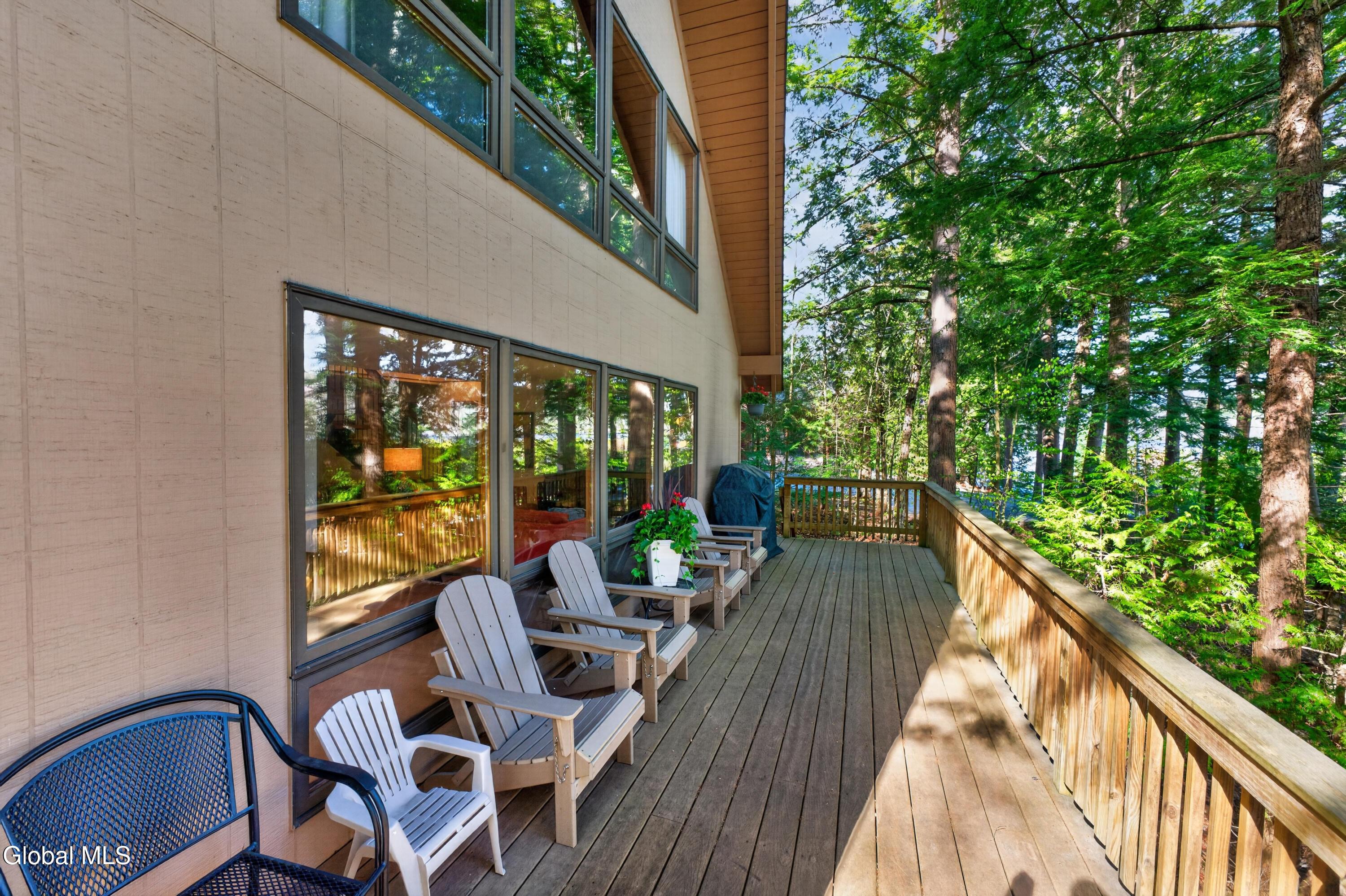 Image 2: Yard 2
