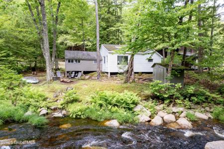 968 W Mountain Road