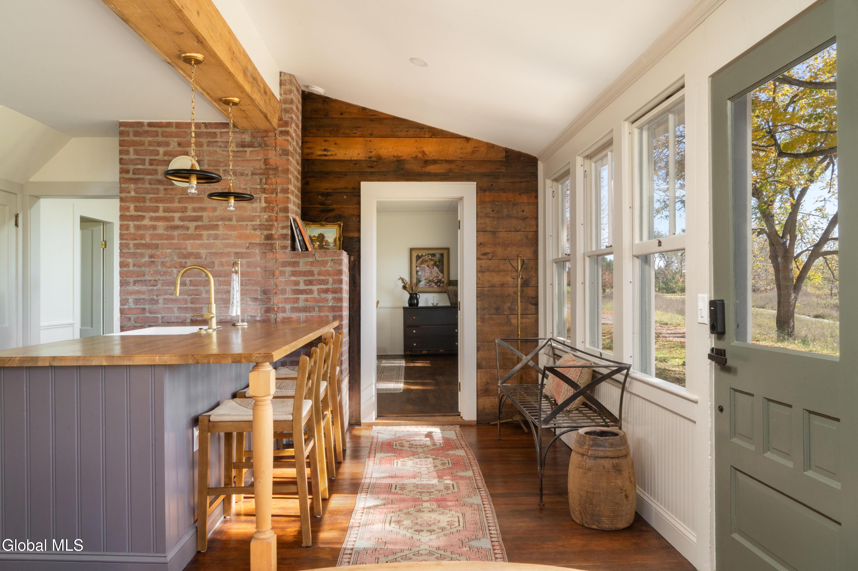 Image 4: 09_379 County Route 28B Valatie