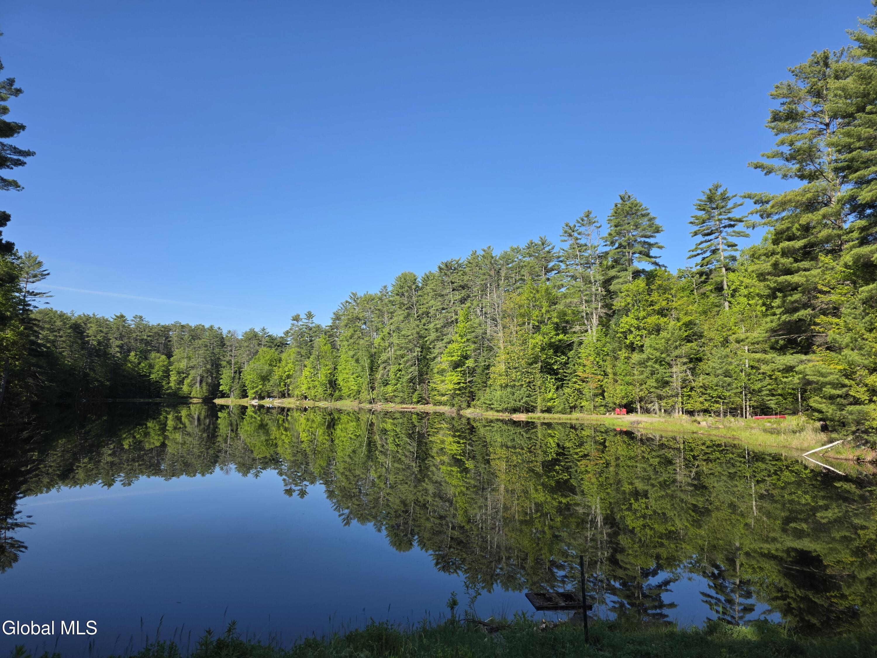 Image 4: Lot #6 Clearwater Lake