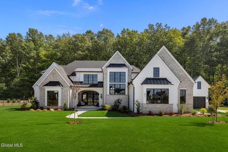 7 Gregory Court