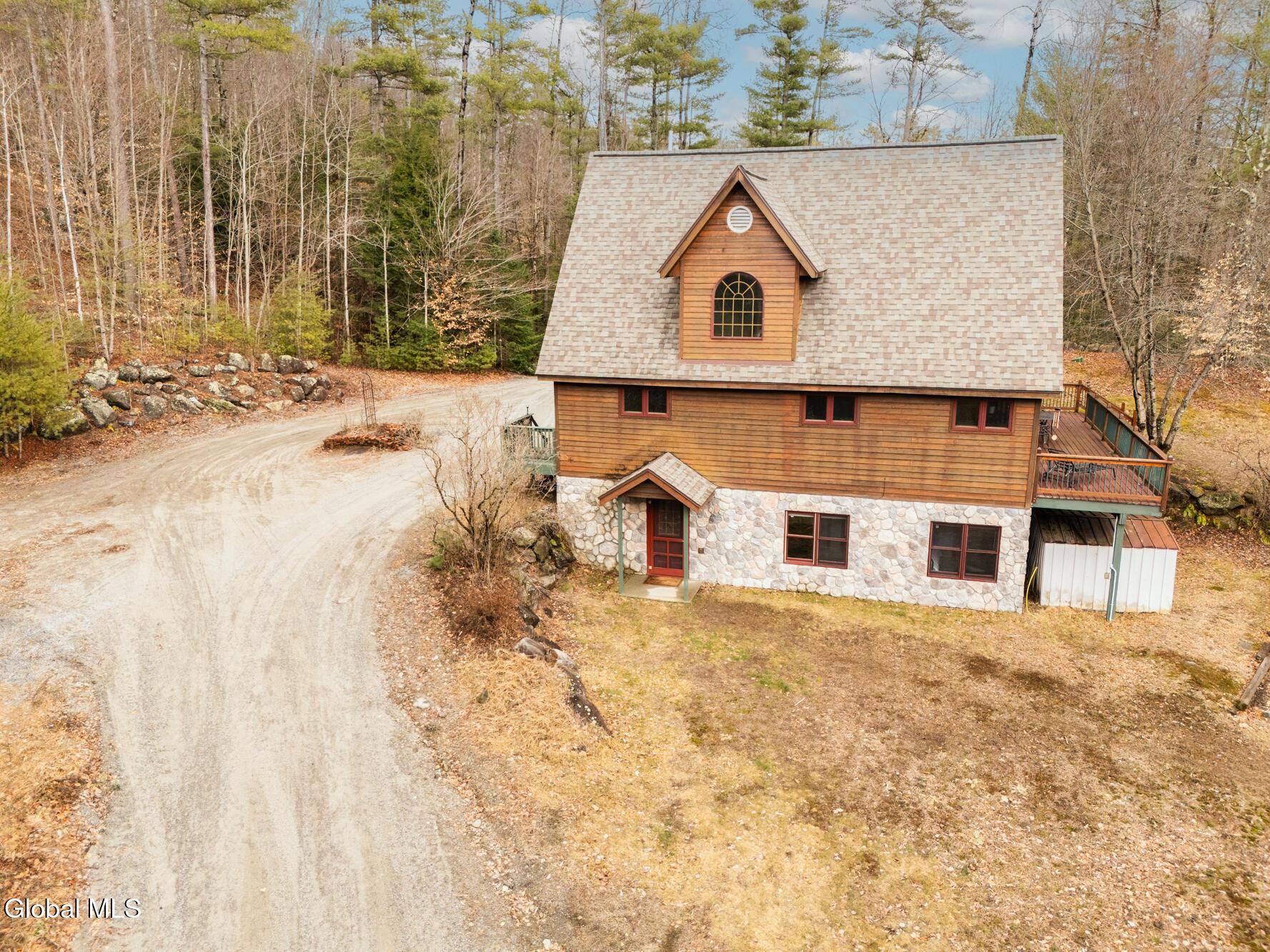 Image 1: DJI_20260401101517_0234_D