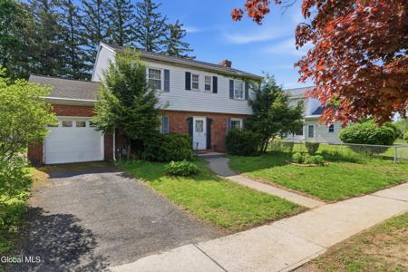 5 Rosemont Street