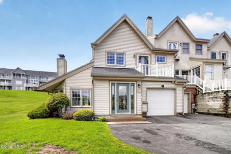 11 Beach Court