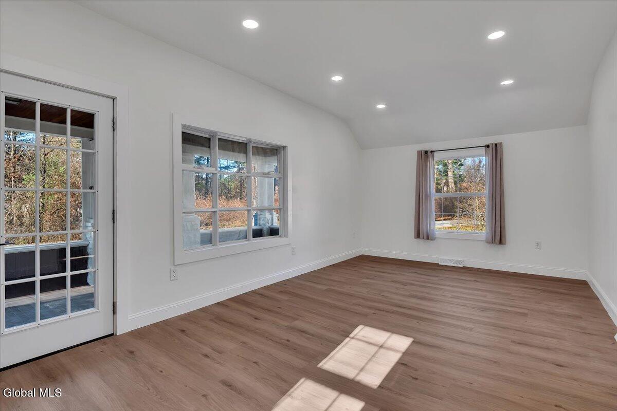 Image 4: 07-P1607752-2