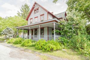 37 GEORGE AV
