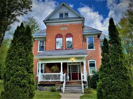 66 HORICON Avenue