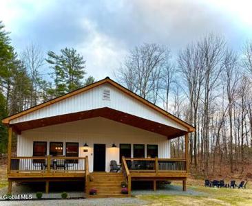 130 Buttermilk Hill Road