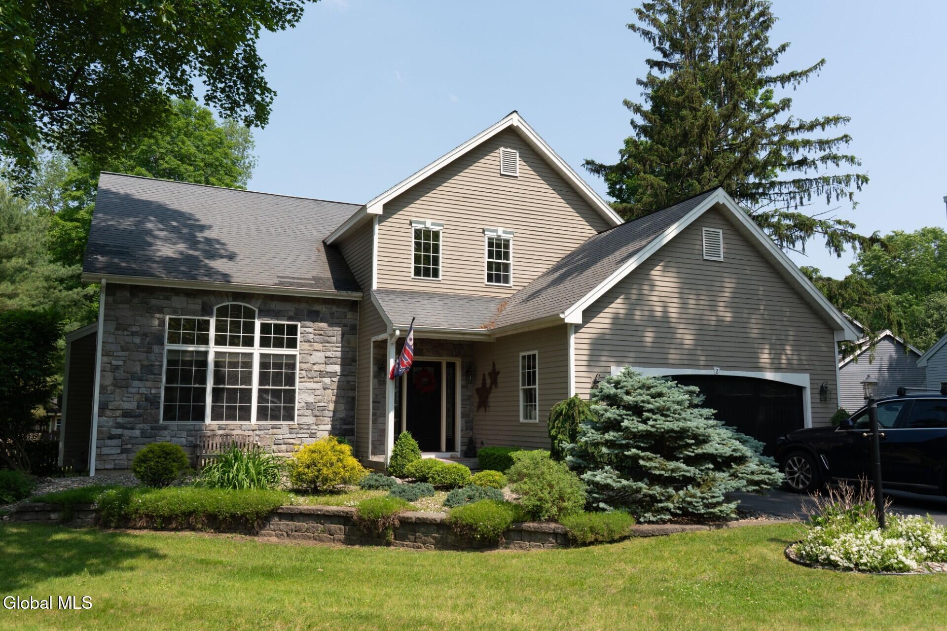 Image 1: 2 Horizon Drive