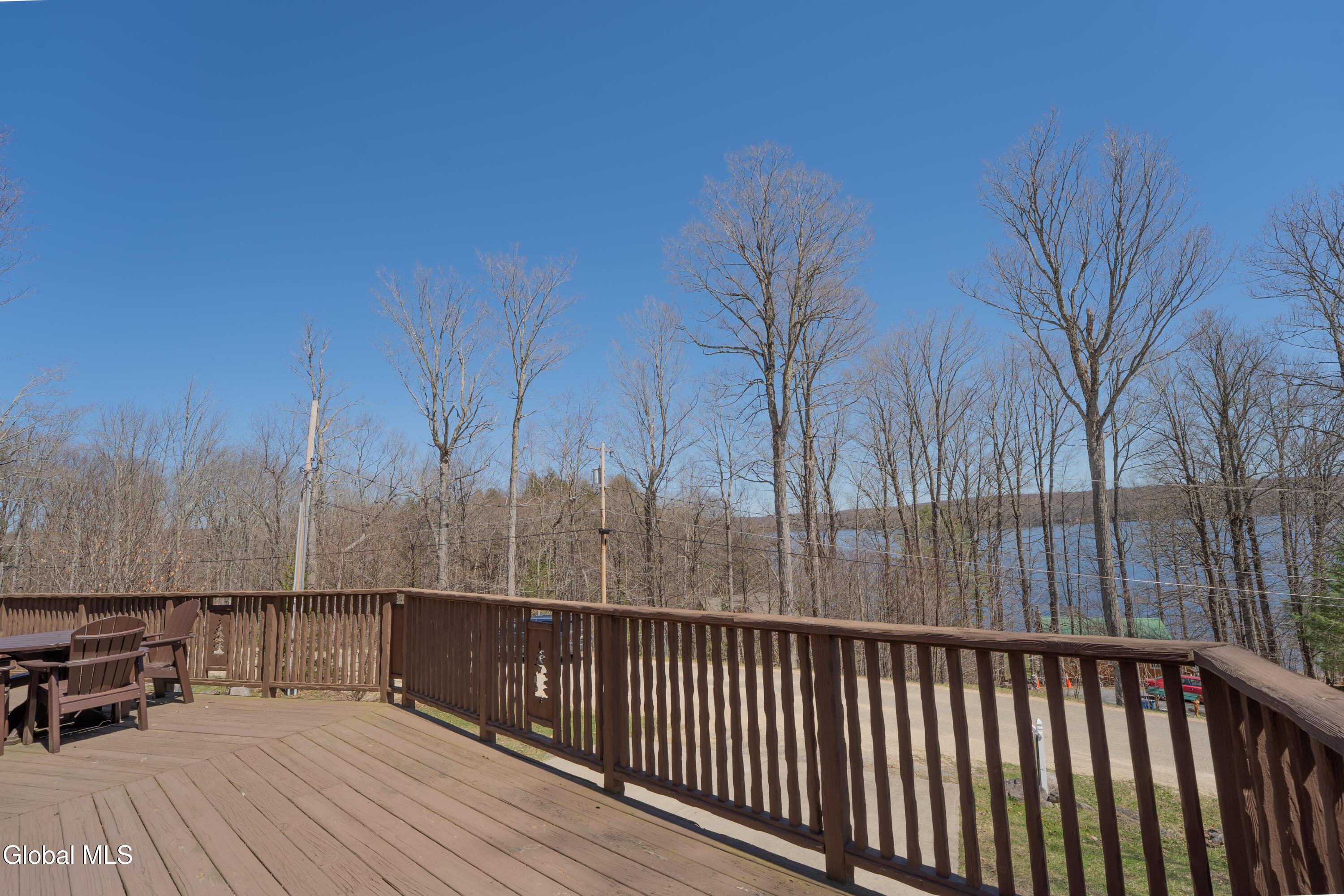 Image 3: maplewood-4