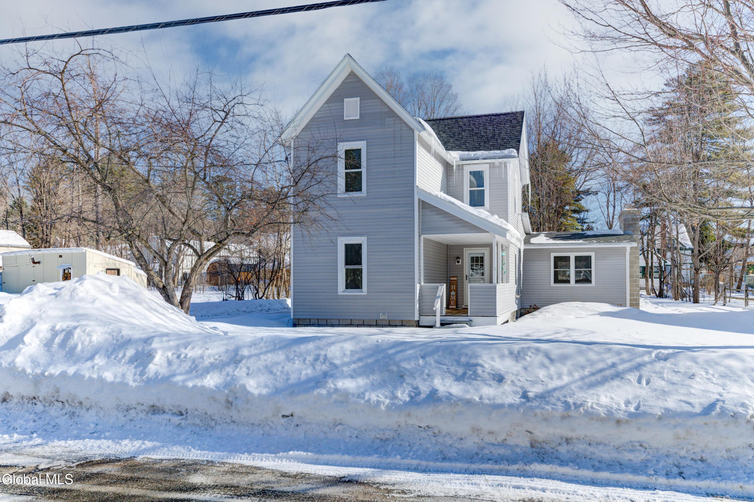 Image 3: 322 Fourth Ave-10