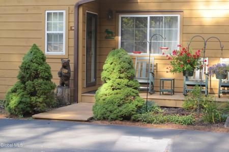 24 Balsam Crest Path