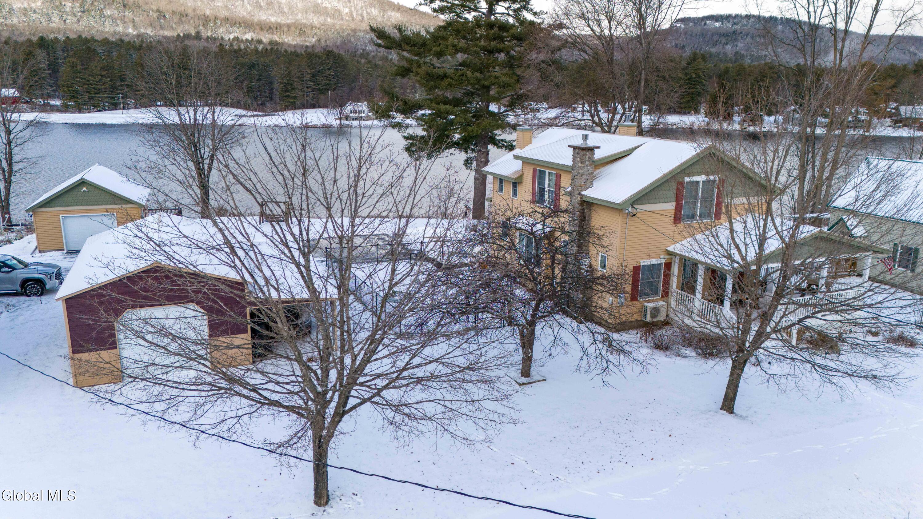 Image 1: 1445 NY-30-2