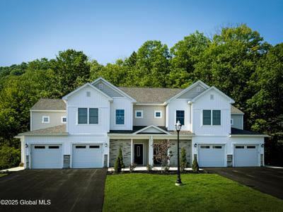 16 Reed's Hollow