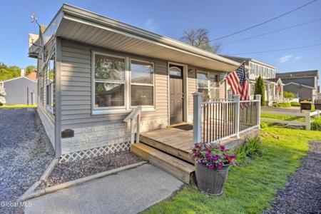 107 4th Street