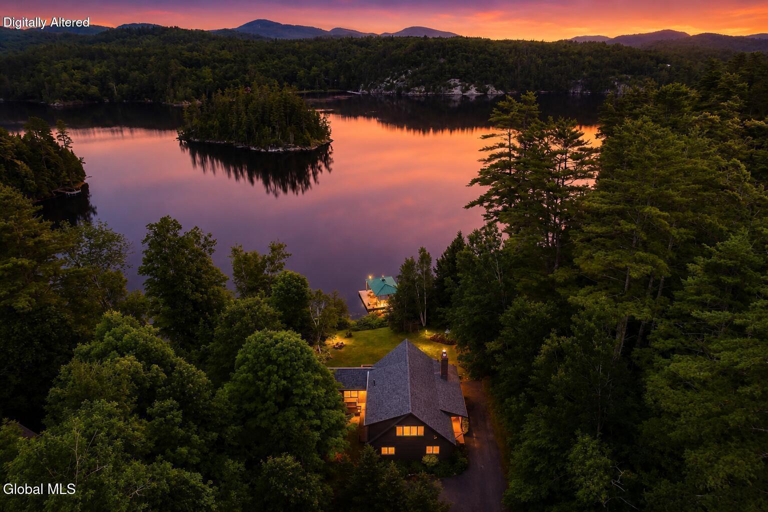 Image 1: Twilight House PHoto