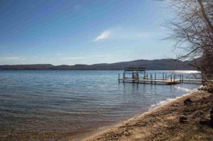 19 PINE COVE RD