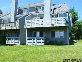 8 JUNIPER HILL RD
