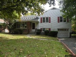 37 COLONIAL AV