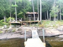 69 BOAT ACCESS ONLY @ DOCK Street